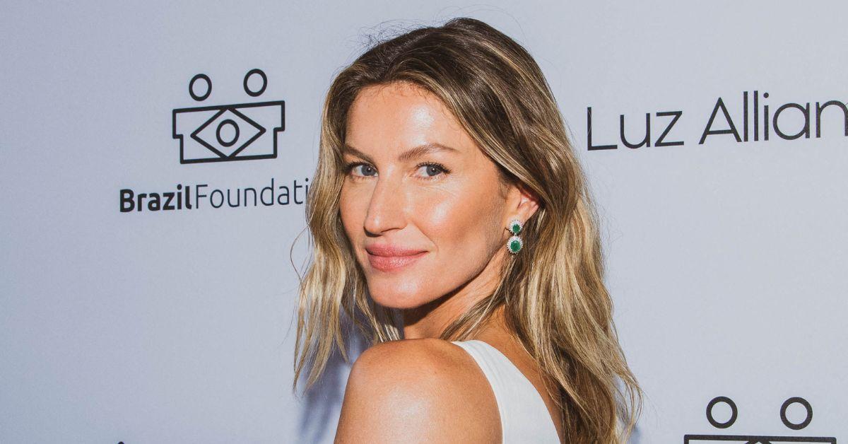 Gisele Bündchen Breaks Down on Stage During Speech After Ex Tom Brady Addresses Co-Parenting Plans