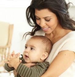 2010__11__Kourtney_Kardashian_nov22news 245×300.jpg