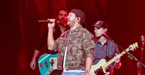 Photo of Luke Bryan.