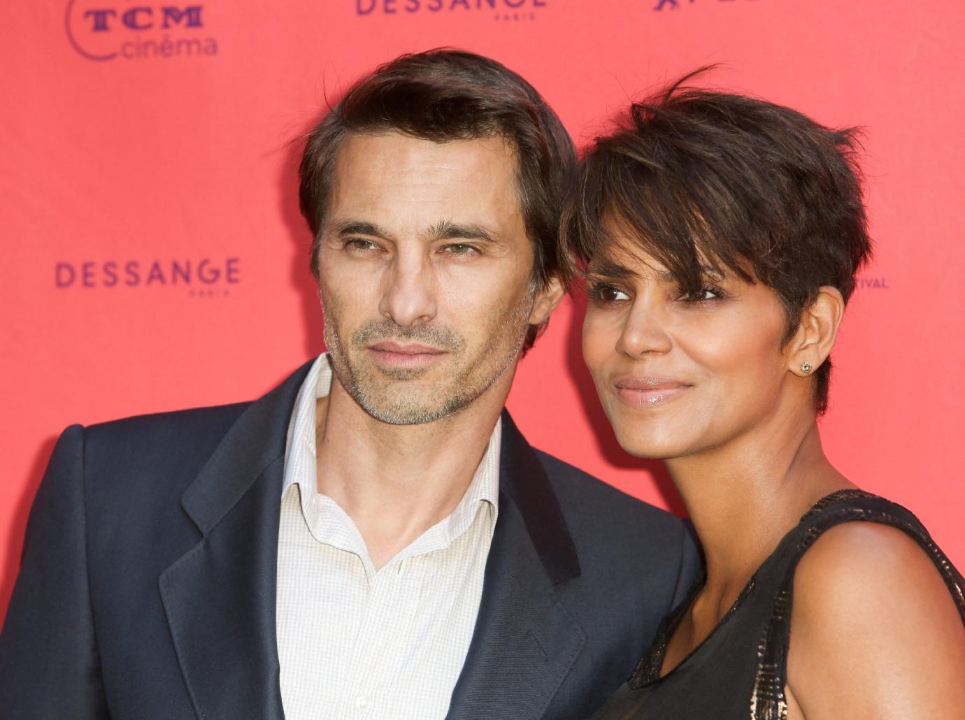 halle berry ex husband olivier delays co parenting therapy travel