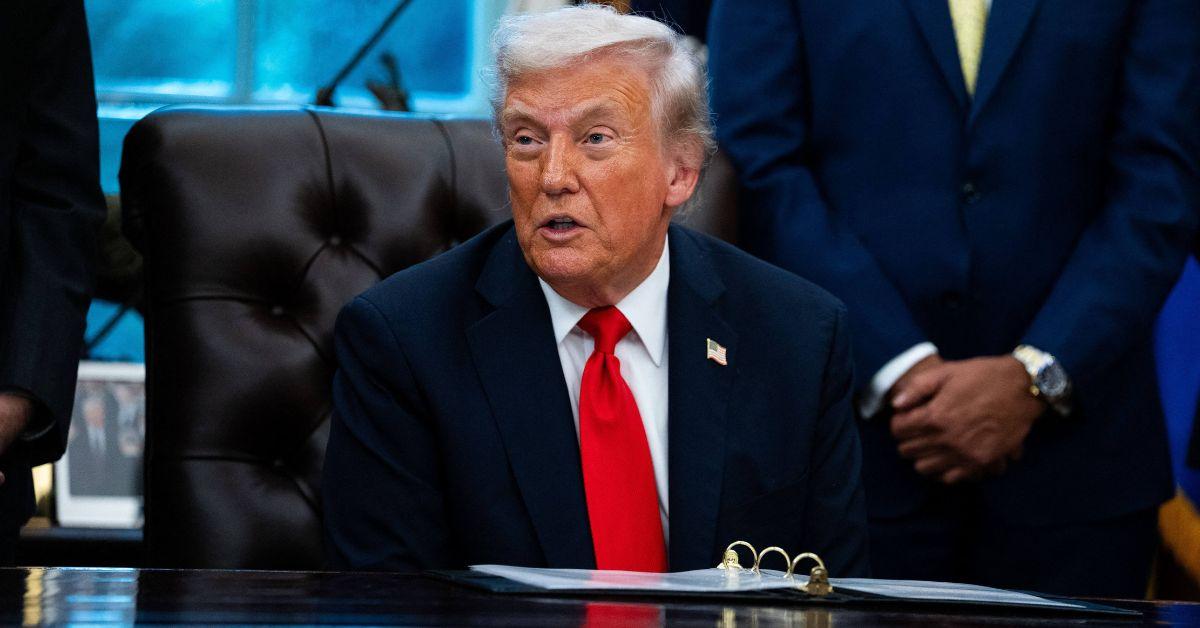 Image of Donald Trump is attending NBA Finals Game 3 in NYC.