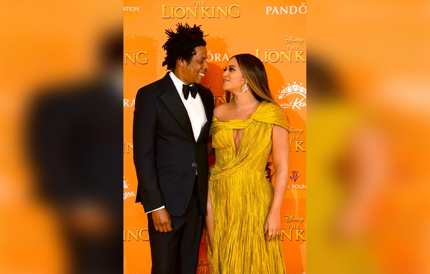 Jay Z And Beyonce Arriving At Disney's The Lion King London Premiere