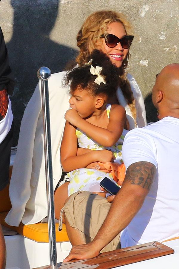 Jayz beyonce divorce vacation blue ivy italy 02