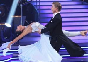 2010__05__derek_hough_blog_may6 300×212.jpg