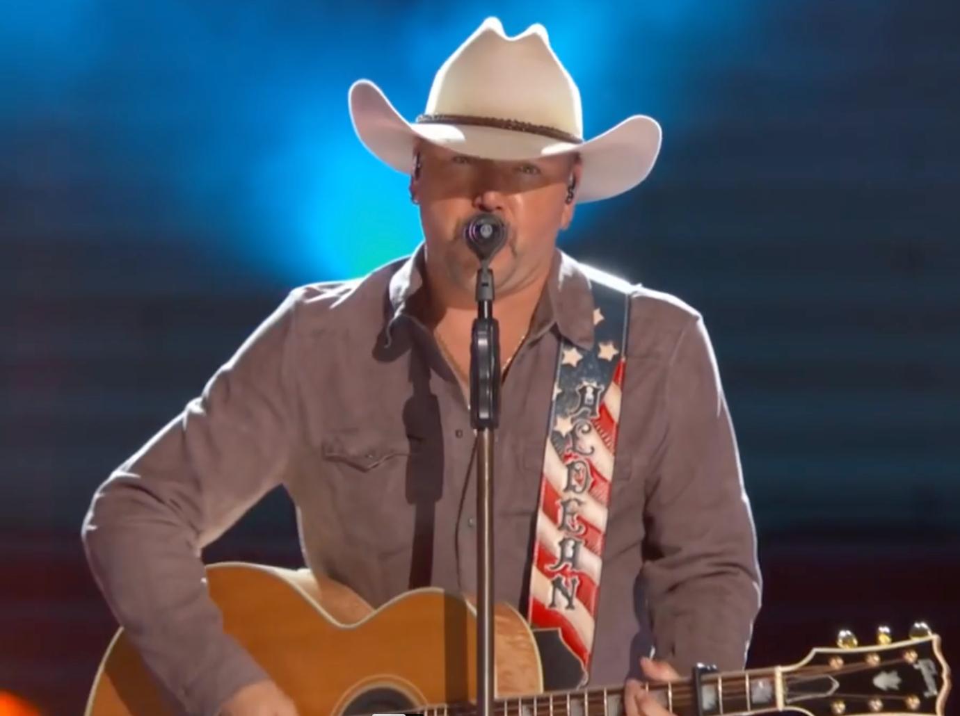 jason aldean performs cmt music awards racist song watch