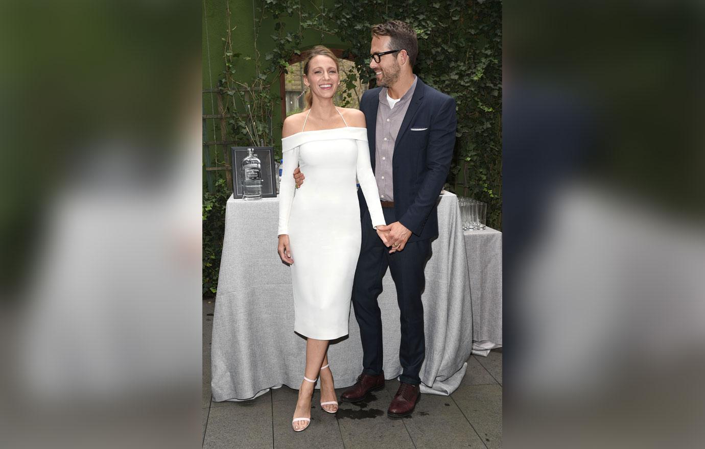 Blake lively supports ryan reynolds aviation gin event pics 04