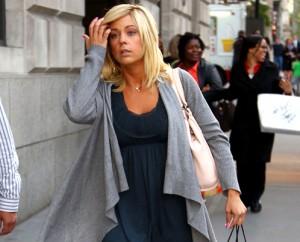 2010__04__Kate_Gosselin_April23_main 300×242.jpg
