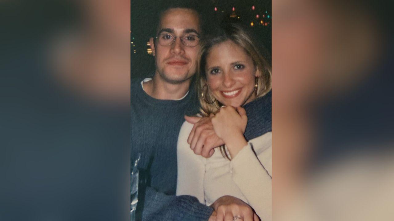 image of Sarah Michelle Gellar and Freddie Prinze Jr. have been married for 24 years.