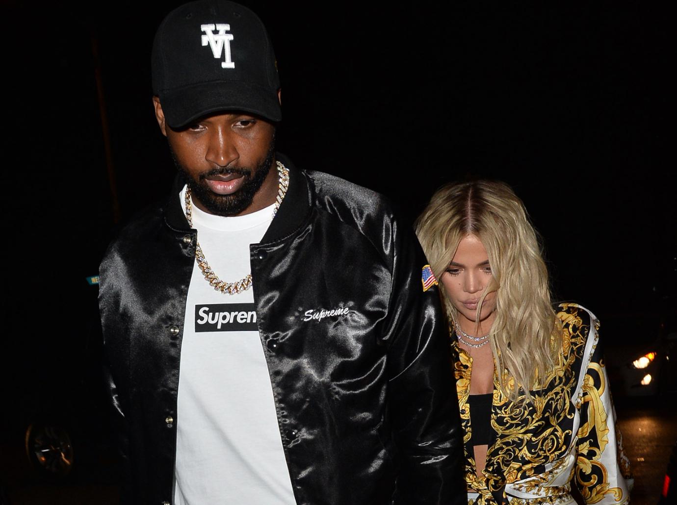 khloe kardashians boyfriend tristan thompson spotted at party in bedroom with three women gallery pic