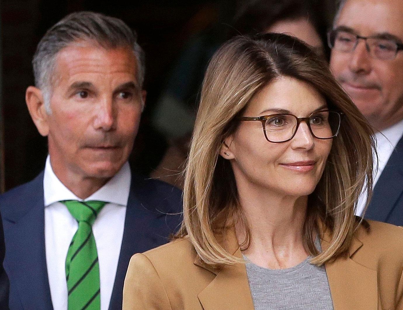 lori loughlin college scandal