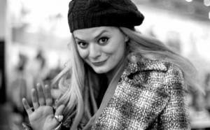 2010__08__Mary_Kate_Olsen_Parody_Aug2news 300×186.jpg