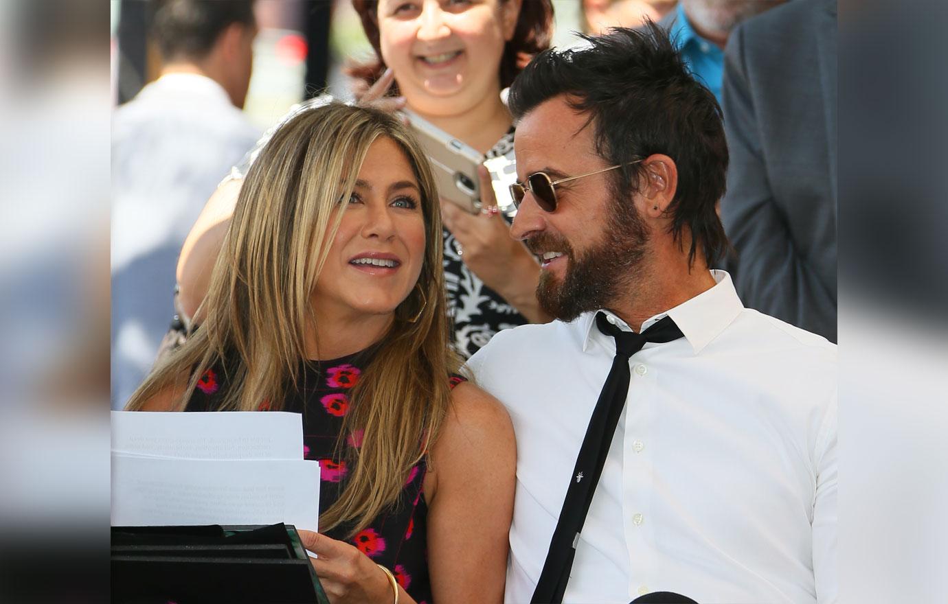 Jennifer Aniston And Justin Theroux Mourn The Death of Dog Dolly