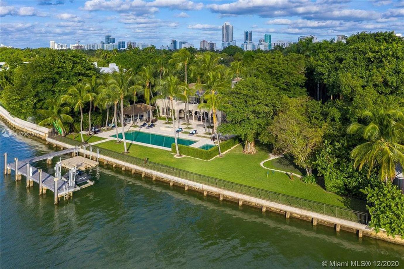 phil collins sells miami beach mansion celeb real estate