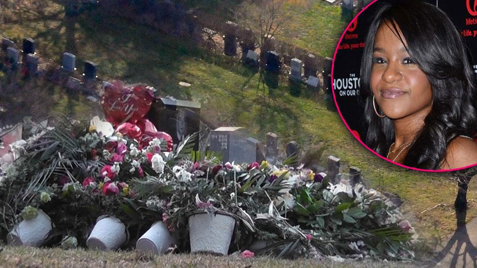 Bobbi Kristina Brown’s Funeral And Burial Plans Revealed — 22-Year-Old ...
