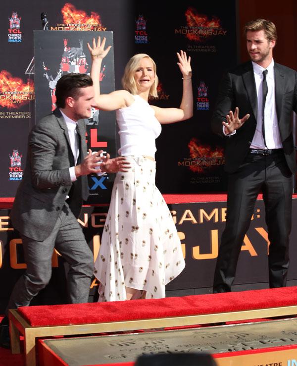 Jennifer lawrence wildest redcarpet hunger games moments 03