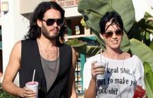 2009__11__russellbrand 224×144.jpg