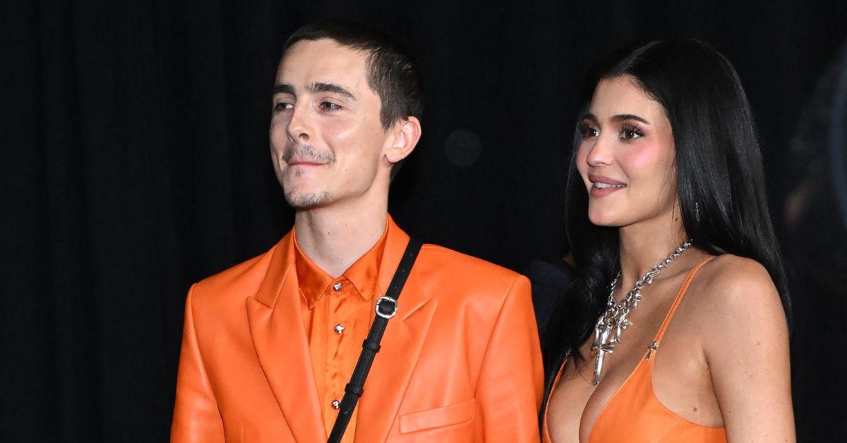 image of The couple appeared romantic all night long.