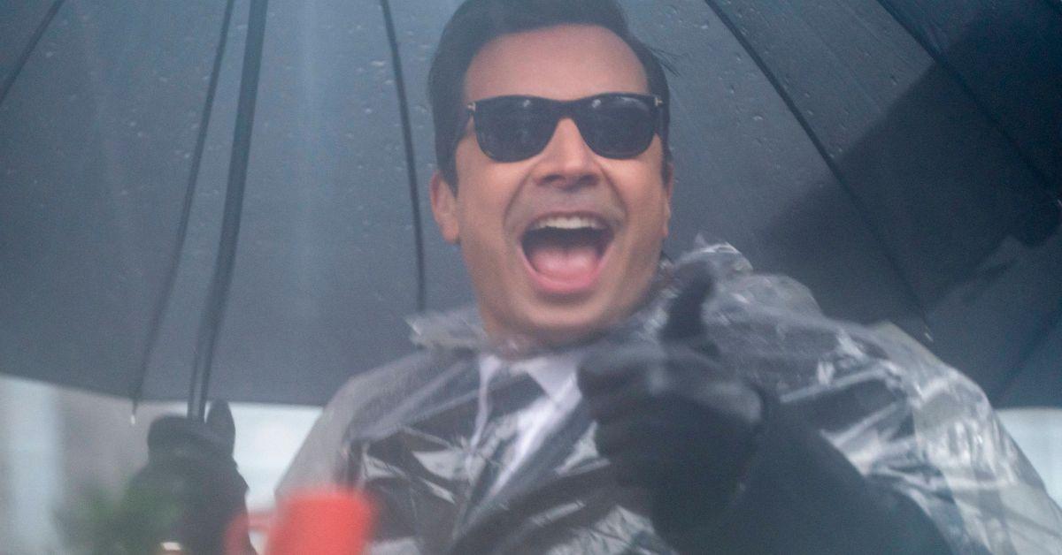 jimmy fallon genuine blake shelton