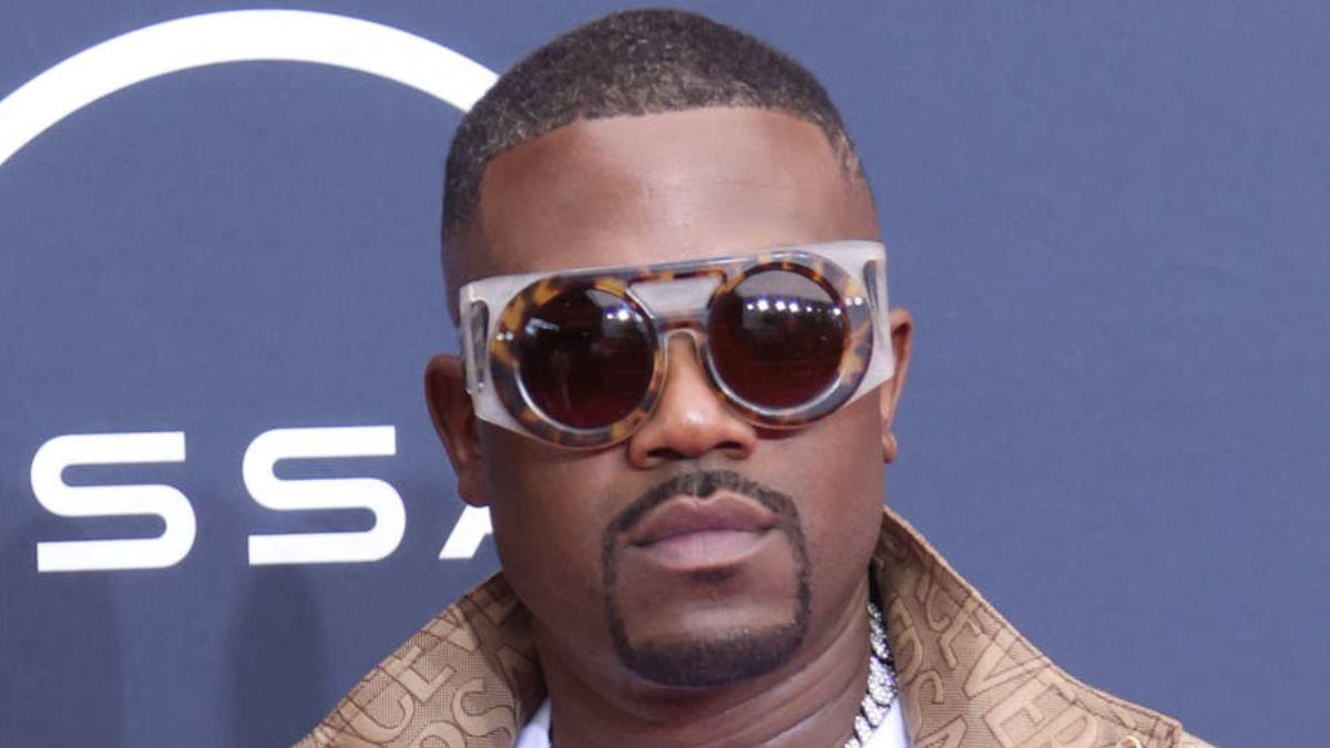 Image of Ray J was hospitalized for heart issues and pneumonia in January.