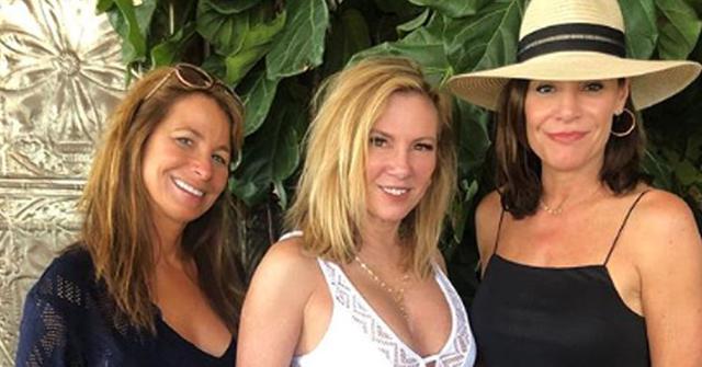 Jill Zarin Ramona Singer Luanna de Lesseps in Miami