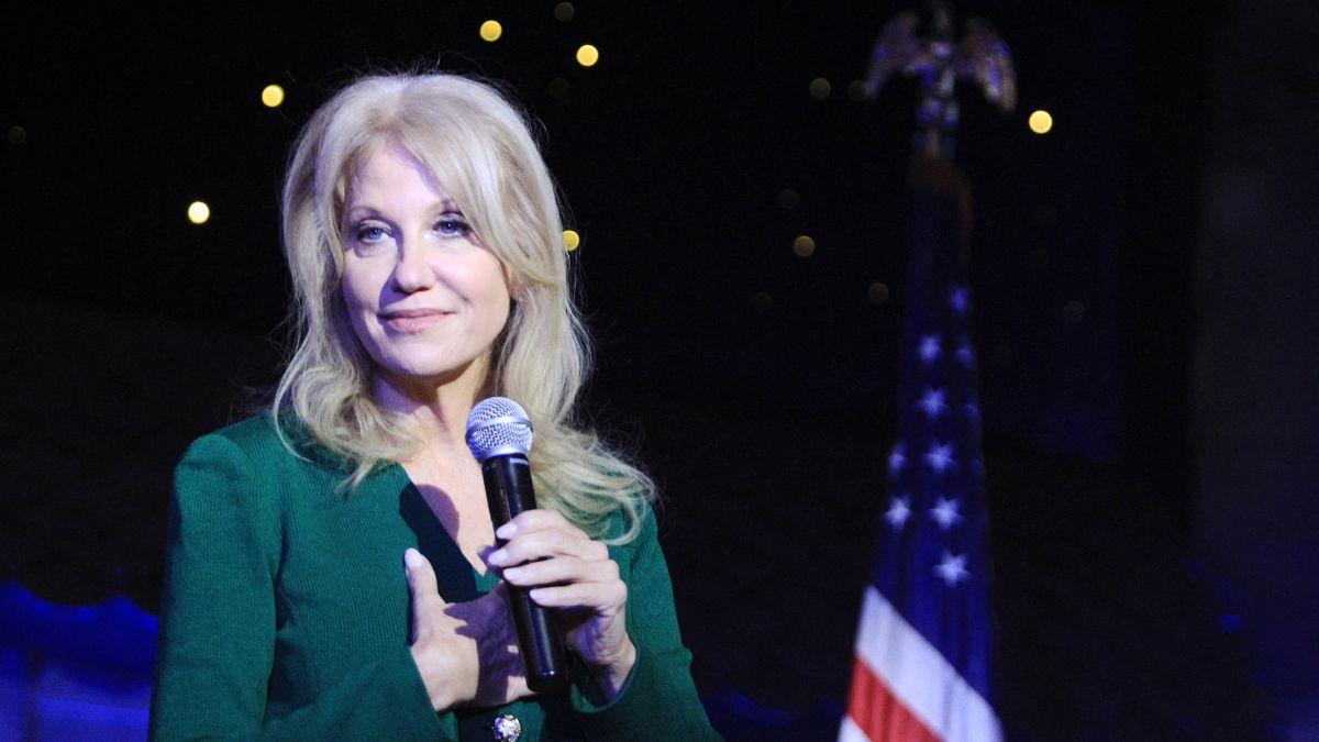 Image of Viewers reacted to her smoother facial features online.