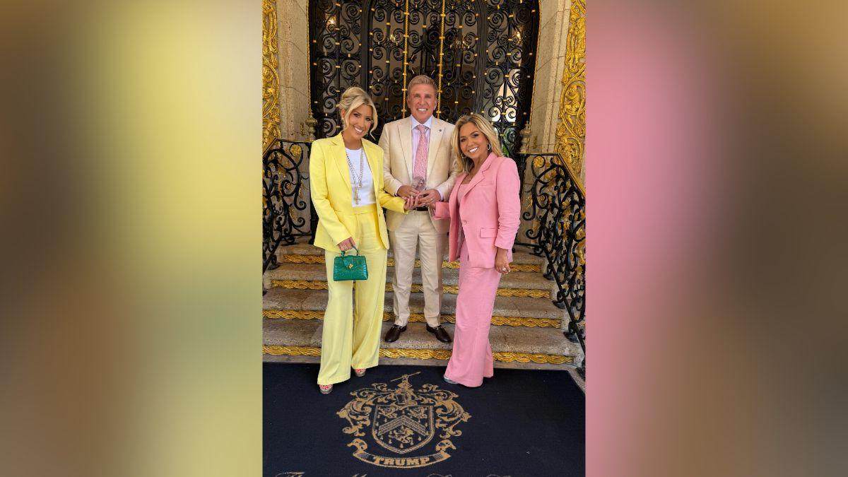 Image of Julie Chrisley visited Mar-a-Lago with her family.