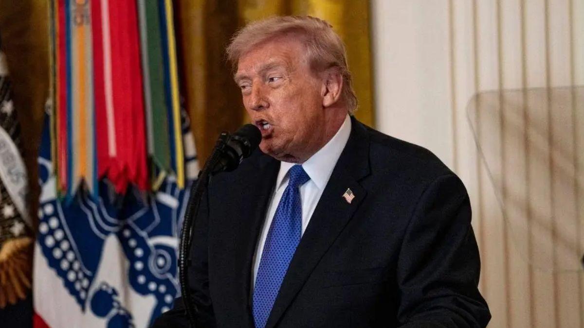 image of The POTUS described the rising gas prices as a temporary 'glitch.'