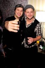 2009__11__image007 150×225.jpg