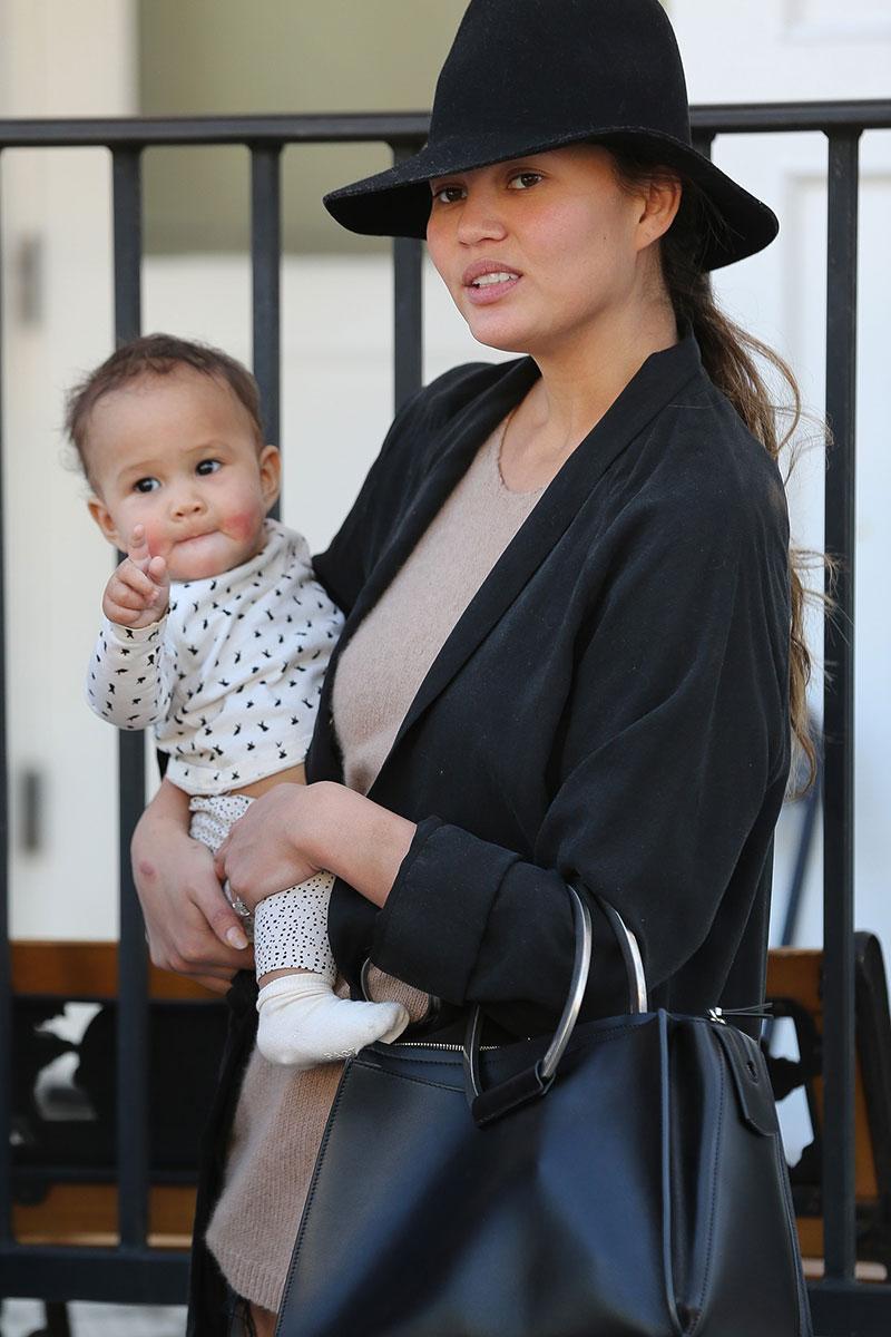 Chrissy Teigen and John Legend take Luna to lunch at Au Fudge!