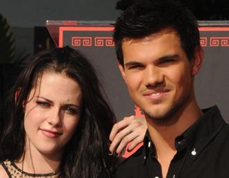 Taylor Lautner Thought Bella & Jacob Would End Up Together In 'Twilight'!