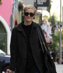 2010__12__FP_6376126_Simpson_Ashlee_LRR_122310 218×300.jpg