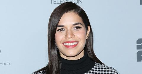 Sisterhood traveling pants cast photo main