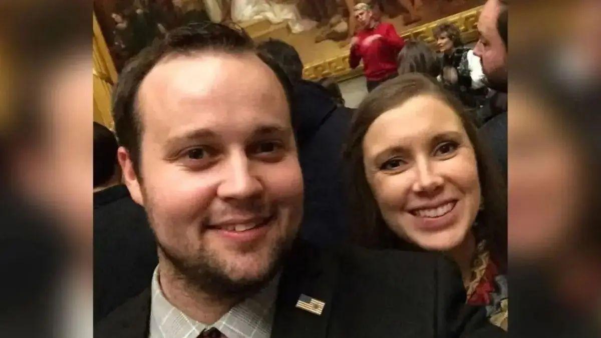 image of Josh Duggar's wife, Anna, has continued to stand by him.