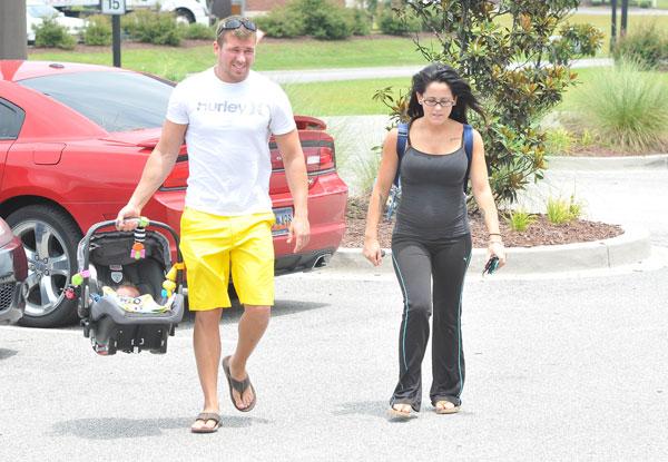 Nathan griffith takes jenelle evans son out of state 04