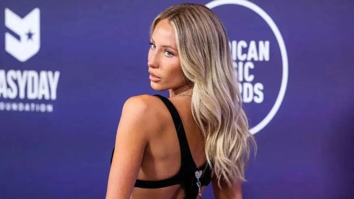 Photo of Alex Cooper seems to 'see herself as more stable' than Alix Earle.