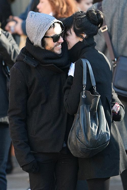 Pete Wentz and Ashlee Simpson-Wentz Jan. 5