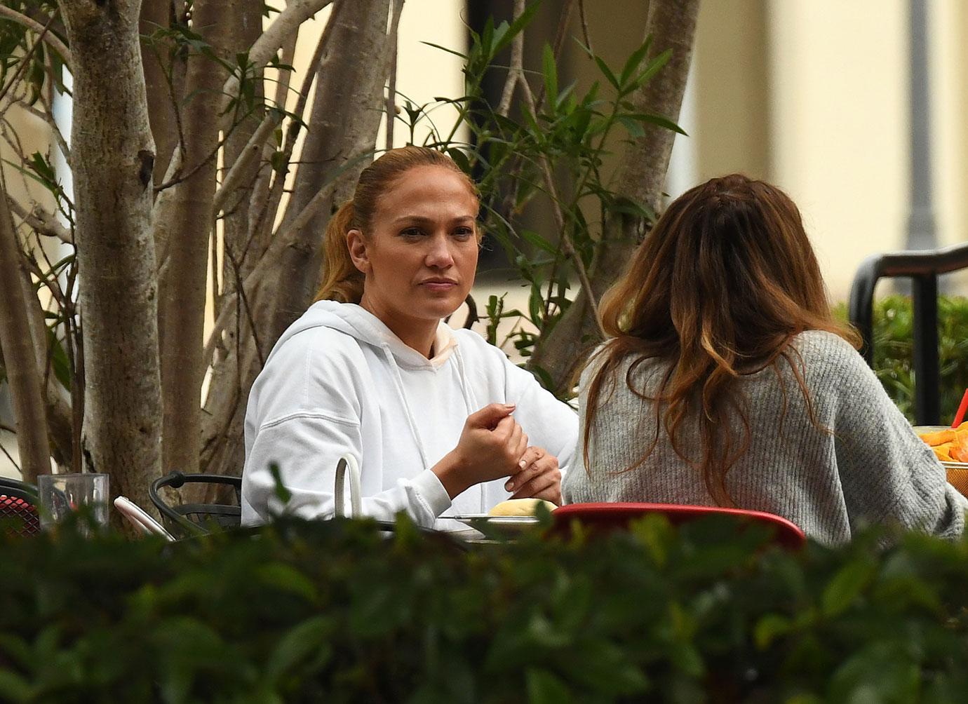 jennifer lopez leaves gym lunch with friends