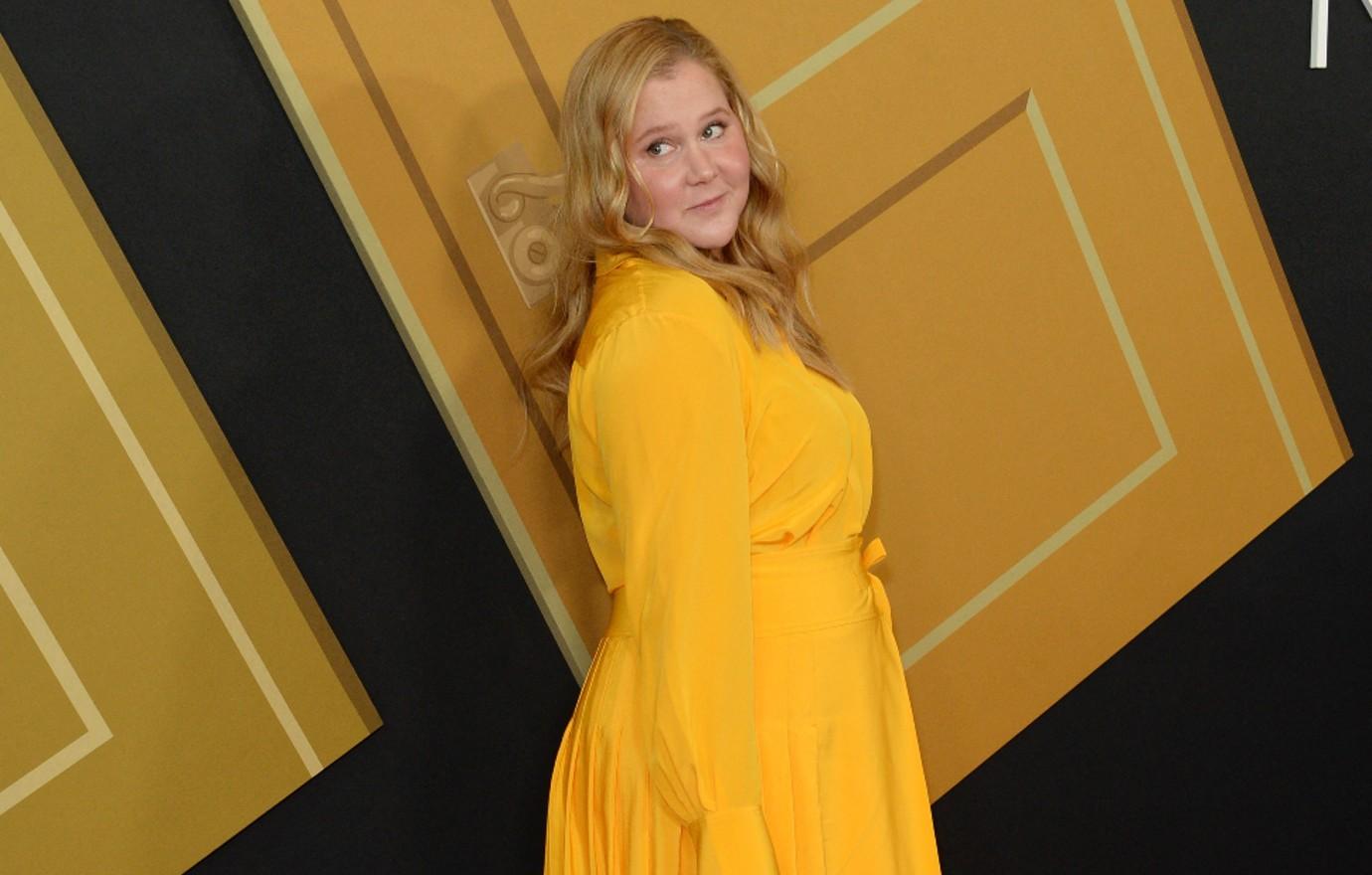 amy schumer says she rose above comments made about her puffy face f it