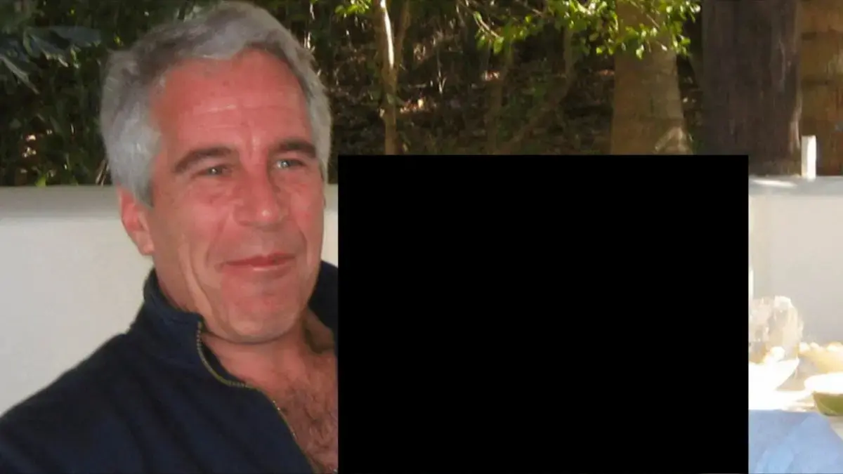 image of Donald Trump was friendly with Jeffrey Epstein. 