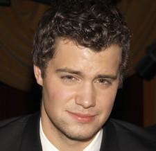 2009__11__levijohnston 225&#215;218.jpg