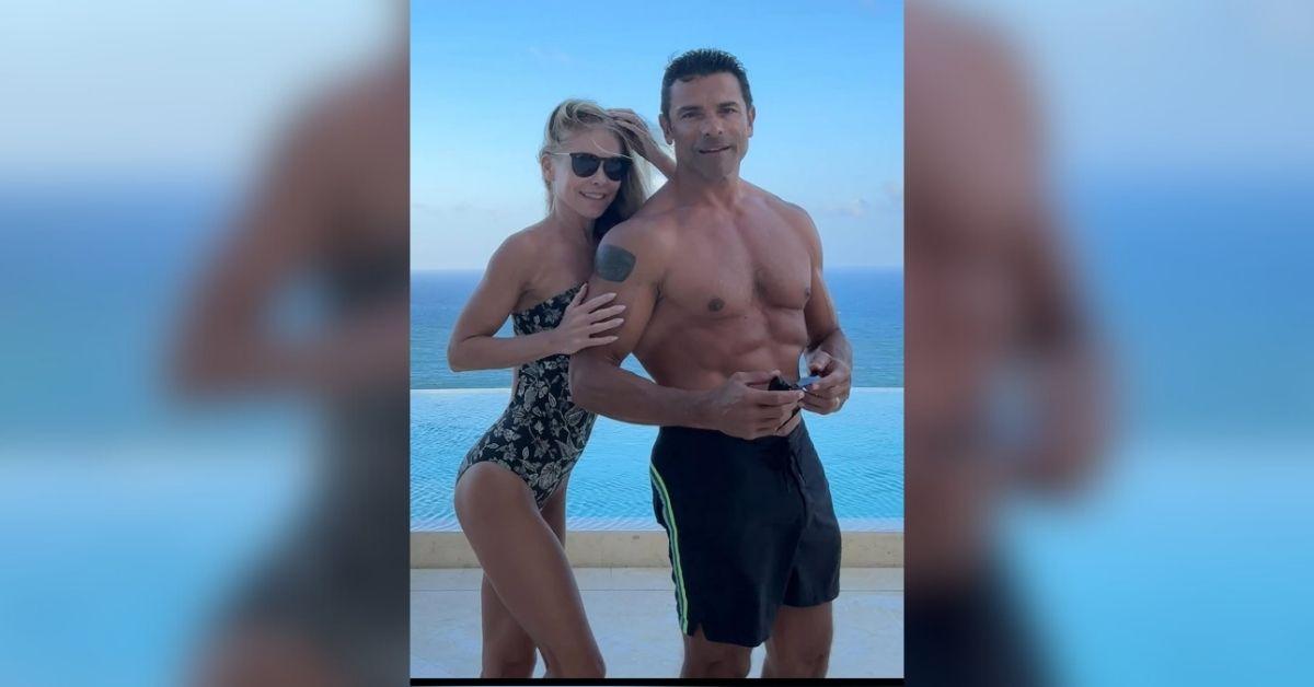 kelly ripa sexiest bikini moments