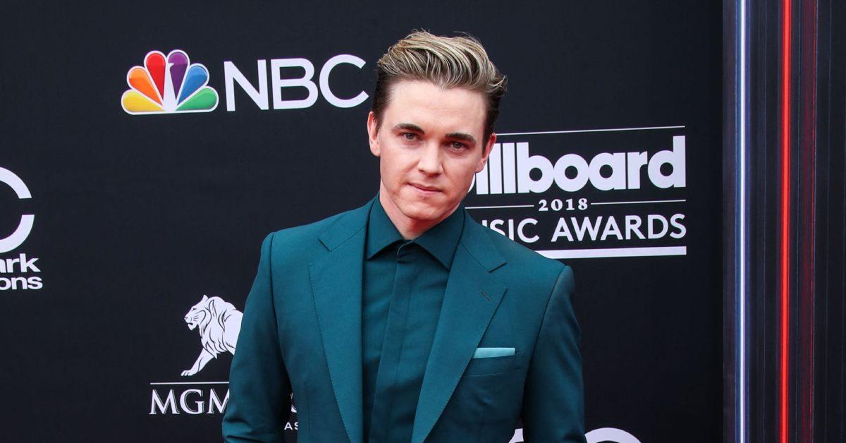 Jesse McCartney Feels 'Lucky' He Didn't Have Any 'Public Meltdowns' While Growing Up in Hollywood
