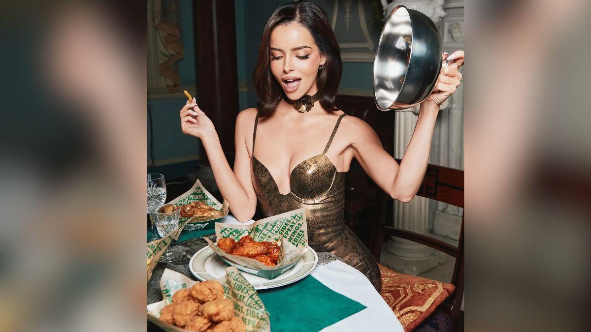 image of Maura Higgins has 'always been a fan' of Wingstop. 