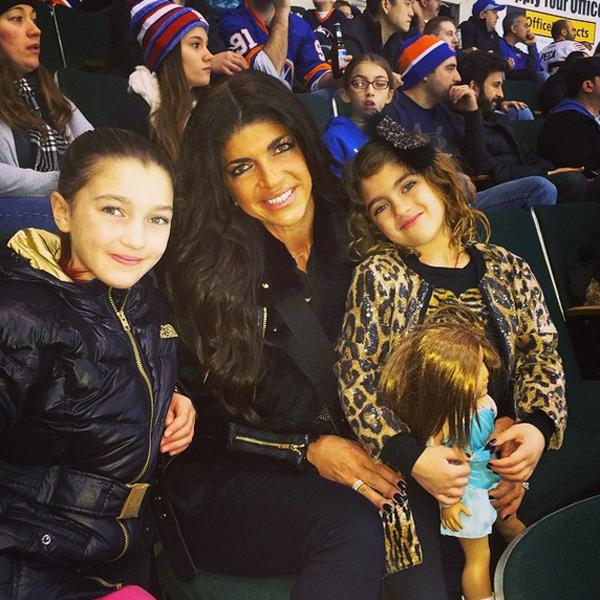 Teresa giudice hockey game