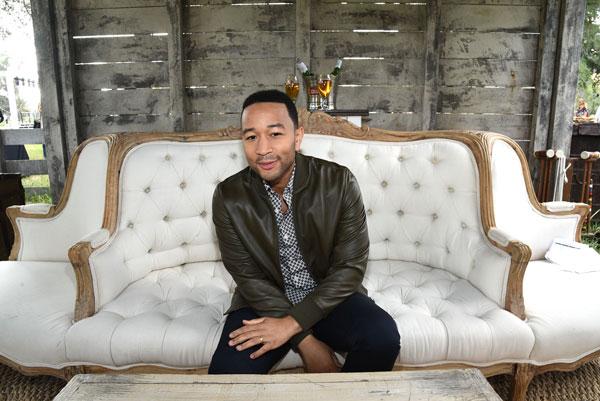 John legend stella artois 01