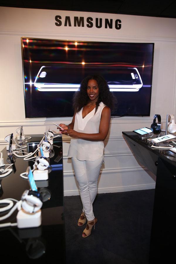 Samsung Kelly Rowland