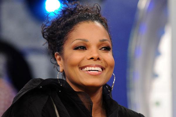 Janet jackson throat tumor surger revealed 04