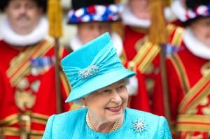 2011__04__Queen_Elizabeth_April21_6149 300&#215;199.jpg