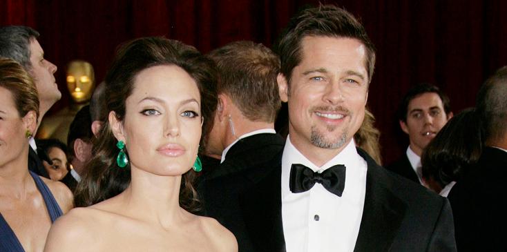 Brad Pitt and Angelina Jolie at the 2009 Oscars