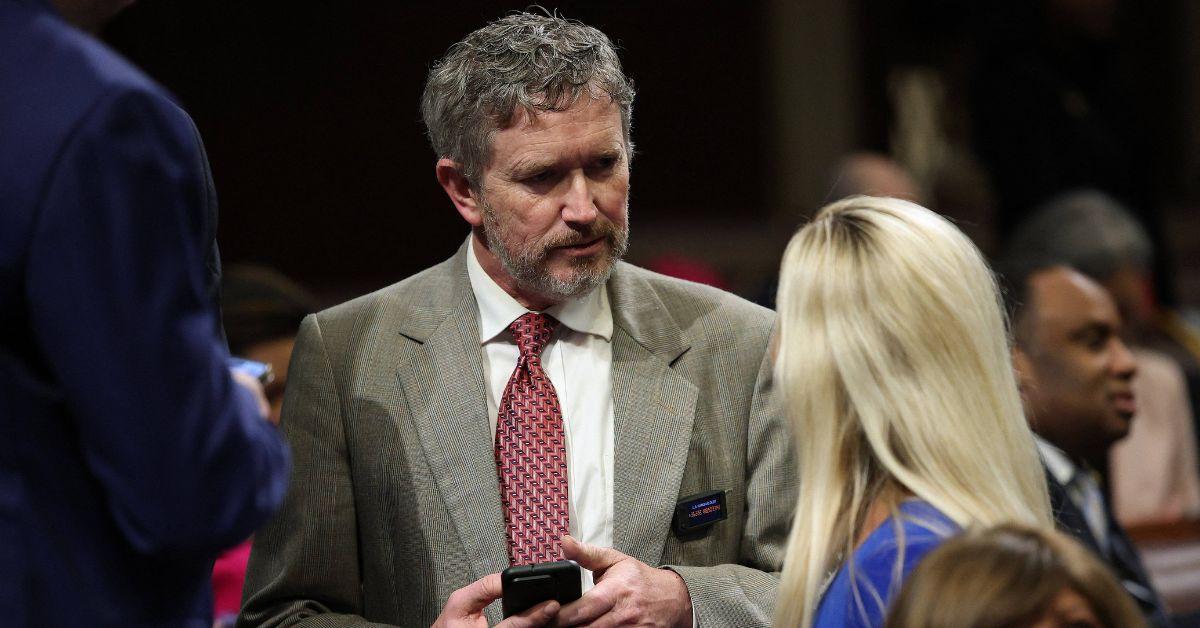 photo of Thomas Massie and Ro Khanna started a petition to force a House vote on the release of the Epstein files